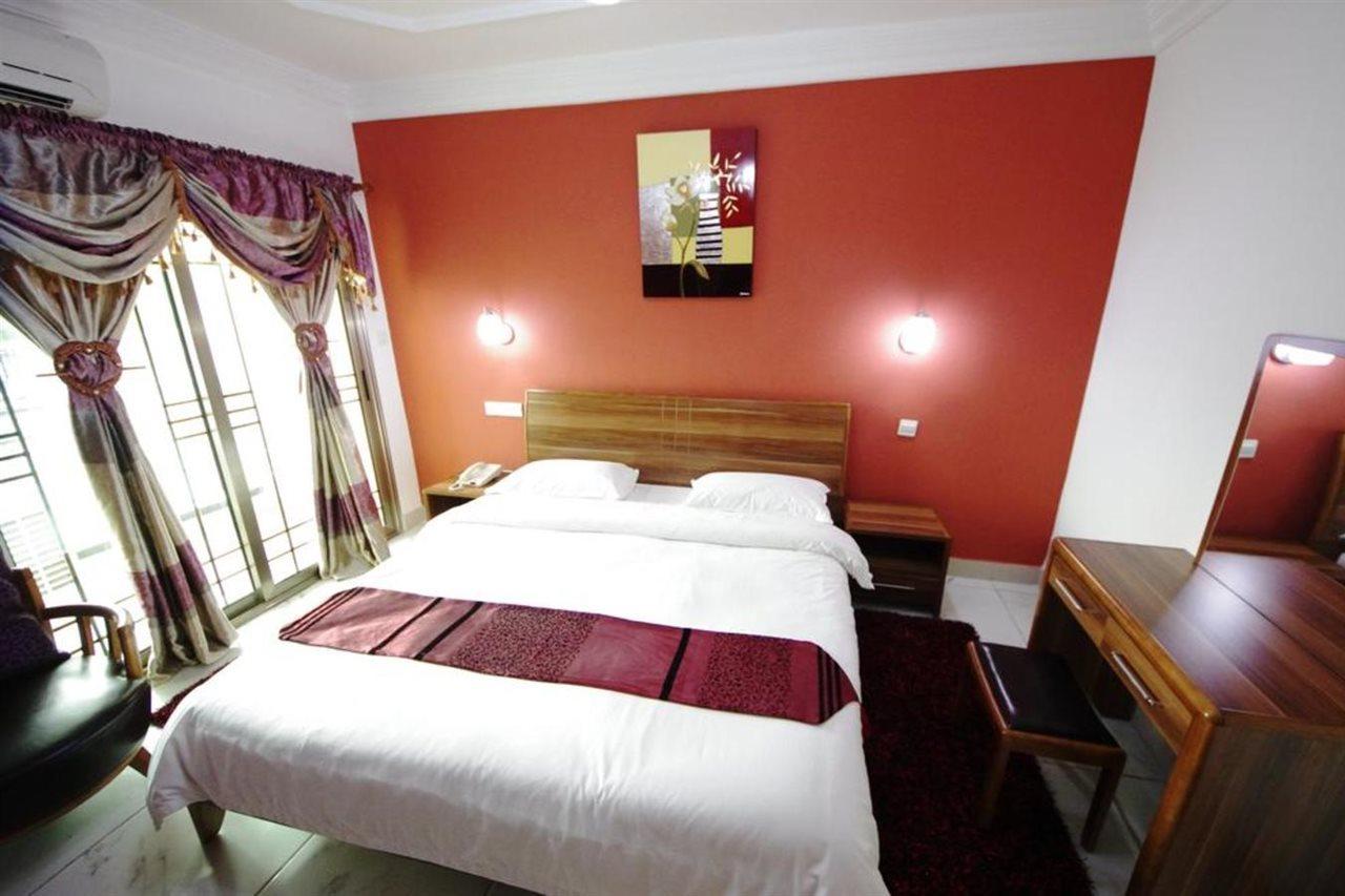 Hotel Residence La Corniche ดาการ์ ภายนอก รูปภาพ